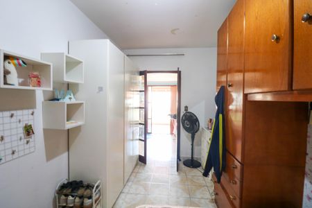 Casa à venda com 160m², 4 quartos e 2 vagasQuarto 3