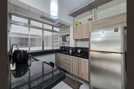 Apartamento para alugar com 92m², 2 quartos e 2 vagas Apartamento para alugar com 92m², 2 quartos e 2 vagasCozinha