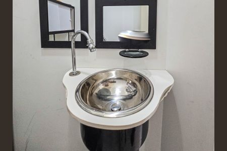 Apartamento para alugar com 92m², 2 quartos e 2 vagas Apartamento para alugar com 92m², 2 quartos e 2 vagasLavabo