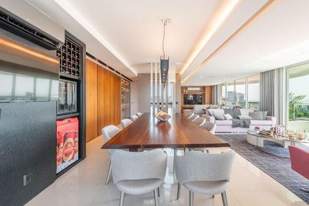 Foto 02 de apartamento à venda com 3 quartos, 202m² em Petrópolis, Porto Alegre