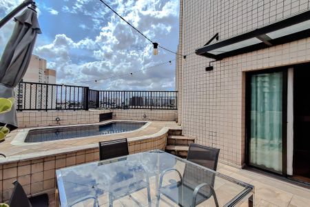 Apartamento à venda com 164m², 3 quartos e 3 vagasÁrea externa