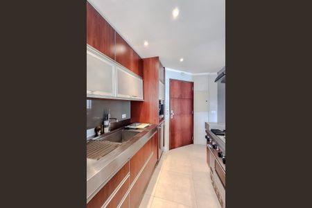 Apartamento à venda com 164m², 3 quartos e 3 vagasCozinha