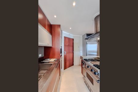 Apartamento à venda com 164m², 3 quartos e 3 vagasCozinha