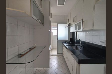 Apartamento à venda com 71m², 3 quartos e 2 vagasCozinha