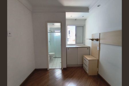 Apartamento à venda com 71m², 3 quartos e 2 vagasQuarto