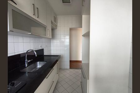 Apartamento à venda com 71m², 3 quartos e 2 vagasCozinha