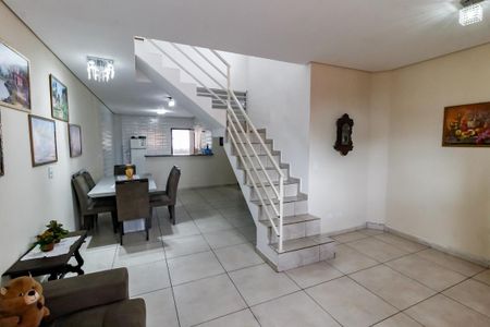 Sala de casa para alugar com 3 quartos, 100m² em Jardim Monte Kemel, São Paulo