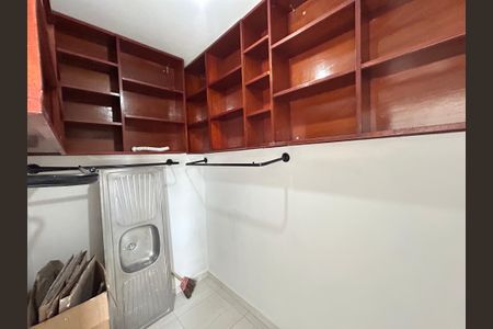 Apartamento à venda com 69m², 2 quartos e 1 vagaQuarto de Serviço