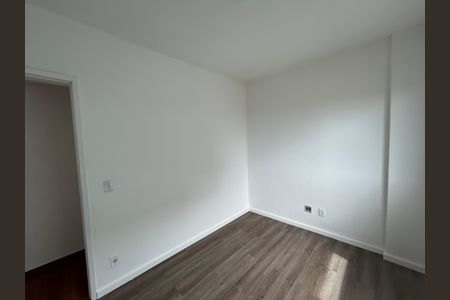 Apartamento à venda com 69m², 2 quartos e 1 vagaQuarto 2