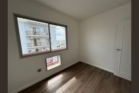 Apartamento à venda com 69m², 2 quartos e 1 vagaQuarto 2