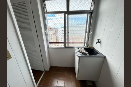 Apartamento à venda com 69m², 2 quartos e 1 vagaÁrea de Serviço