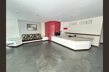 Apartamento à venda com 69m², 2 quartos e 1 vagaHall de entrada