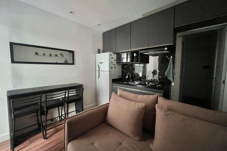 Sala/cozinha de apartamento para alugar com 1 quarto, 35m² em Copacabana, Rio de Janeiro