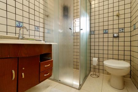 Casa à venda com 100m², 4 quartos e 1 vagaCasa 2 - Banheiro