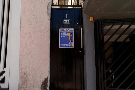Casa à venda com 100m², 4 quartos e 1 vagaFachada