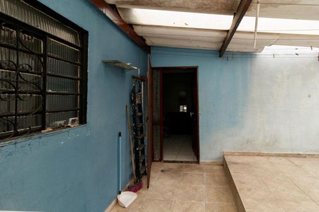 Casa à venda com 100m², 4 quartos e 1 vagaÁrea de Serviço 