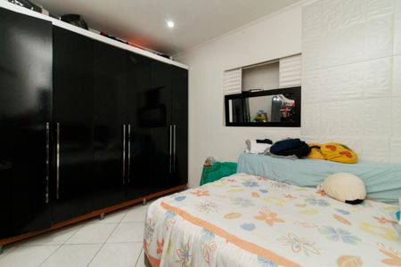 Casa à venda com 100m², 4 quartos e 1 vagaQuarto