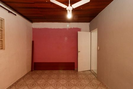 Casa à venda com 100m², 4 quartos e 1 vagaCasa 2 - Quarto 