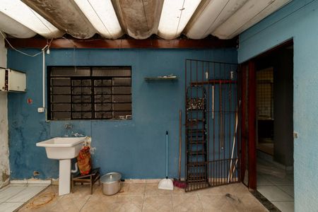 Casa à venda com 100m², 4 quartos e 1 vagaÁrea de Serviço 