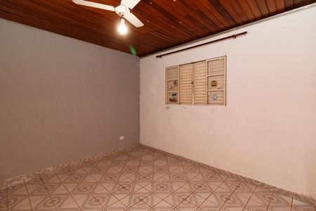 Casa à venda com 100m², 4 quartos e 1 vagaCasa 2 - Quarto 