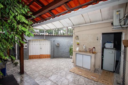 Casa à venda com 200m², 2 quartos e 1 vagaGaragem