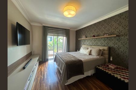 Casa de condomínio à venda com 498m², 3 quartos e 4 vagasSuíte 3