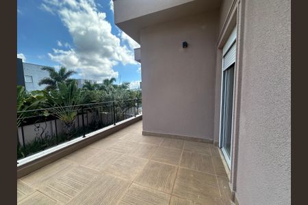 Casa de condomínio à venda com 498m², 3 quartos e 4 vagasVaranda