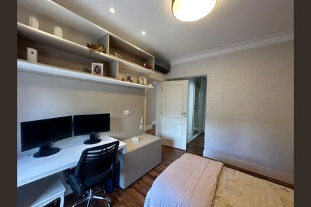 Casa de condomínio à venda com 498m², 3 quartos e 4 vagasSuíte 2