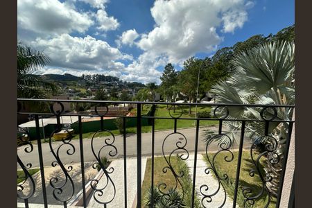 Casa de condomínio à venda com 498m², 3 quartos e 4 vagasVaranda