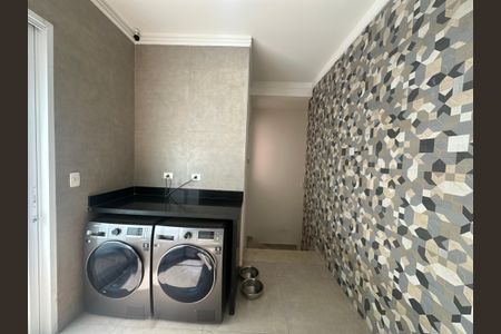 Casa de condomínio à venda com 498m², 3 quartos e 4 vagasÁrea de Serviço