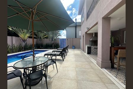 Casa de condomínio à venda com 498m², 3 quartos e 4 vagasPiscina