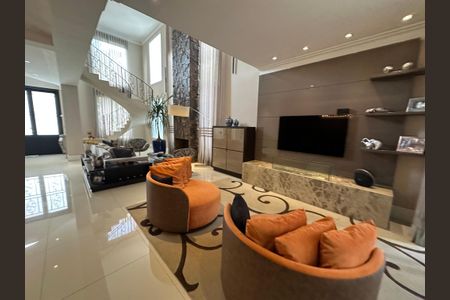 Casa de condomínio à venda com 498m², 3 quartos e 4 vagasSala