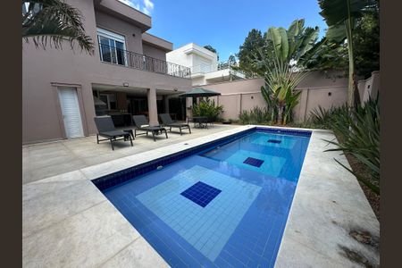 Casa de condomínio à venda com 498m², 3 quartos e 4 vagasPiscina