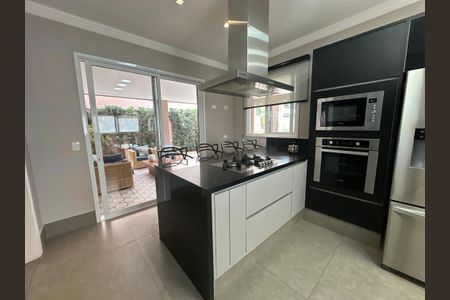 Casa de condomínio à venda com 498m², 3 quartos e 4 vagasCozinha