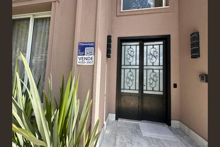 Casa de condomínio à venda com 498m², 3 quartos e 4 vagasPlaca