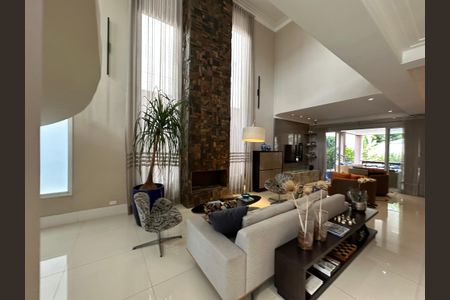 Casa de condomínio à venda com 498m², 3 quartos e 4 vagasSala