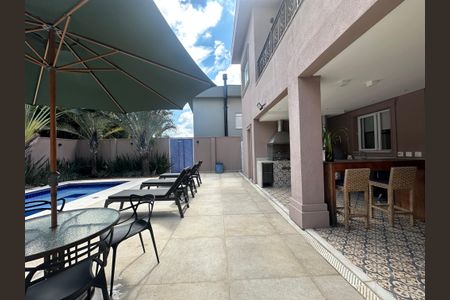 Casa de condomínio à venda com 498m², 3 quartos e 4 vagasPiscina