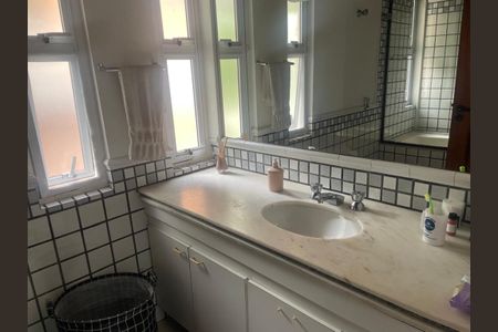 Casa de condomínio à venda com 334m², 5 quartos e 6 vagas Casa de condomínio à venda com 334m², 5 quartos e 6 vagasFoto 20