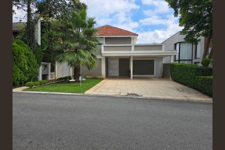 Casa de condomínio à venda com 334m², 5 quartos e 6 vagas Casa de condomínio à venda com 334m², 5 quartos e 6 vagasFoto 01