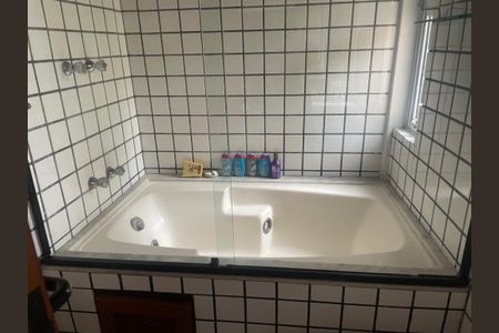 Casa de condomínio à venda com 334m², 5 quartos e 6 vagas Casa de condomínio à venda com 334m², 5 quartos e 6 vagasFoto 21