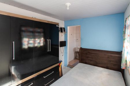 Casa à venda com 100m², 4 quartos e 2 vagas Casa à venda com 100m², 4 quartos e 2 vagasCasa 2 - Suíte 2