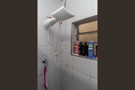 Casa à venda com 100m², 4 quartos e 2 vagas Casa à venda com 100m², 4 quartos e 2 vagasCasa 1 - Banheiro