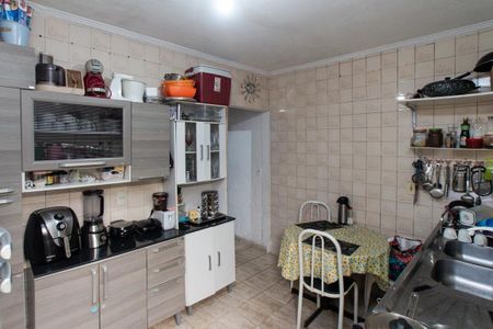 Casa à venda com 100m², 4 quartos e 2 vagas Casa à venda com 100m², 4 quartos e 2 vagasCasa 1 - Cozinha