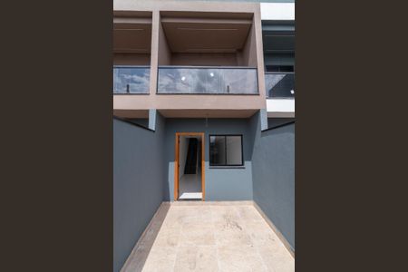 Casa à venda com 85m², 2 quartos e 1 vagaFachada