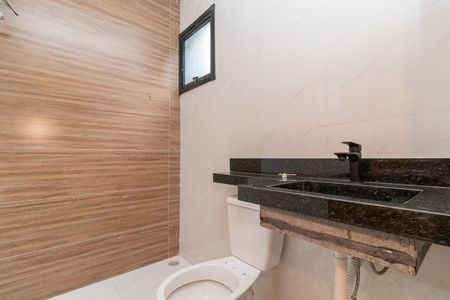 Casa à venda com 85m², 2 quartos e 1 vagaBanheiro da Suíte 2