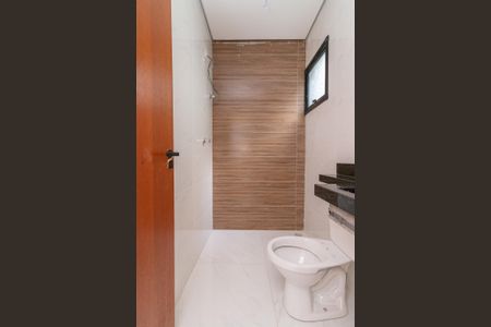 Casa à venda com 85m², 2 quartos e 1 vagaBanheiro da Suíte 2