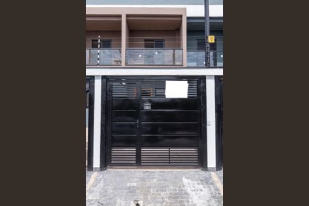 Casa à venda com 85m², 2 quartos e 1 vagaFachada