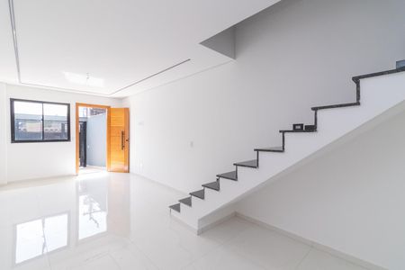 Sala de casa à venda com 2 quartos, 85m² em Vila Nhocuné, São Paulo