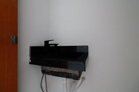 Casa à venda com 85m², 2 quartos e 1 vagaLavabo