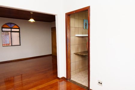 Apartamento à venda com 200m², 3 quartos e 1 vaga